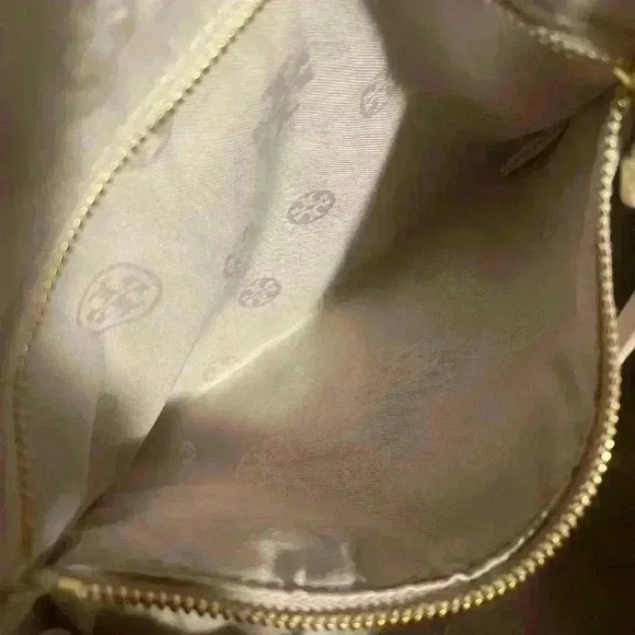 Tory Burch Shoulder Bag - Picture 6 of 9